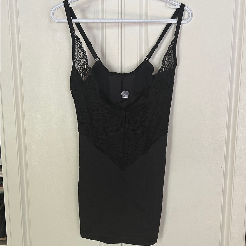 MAIDENFORM flexees shapewear XL